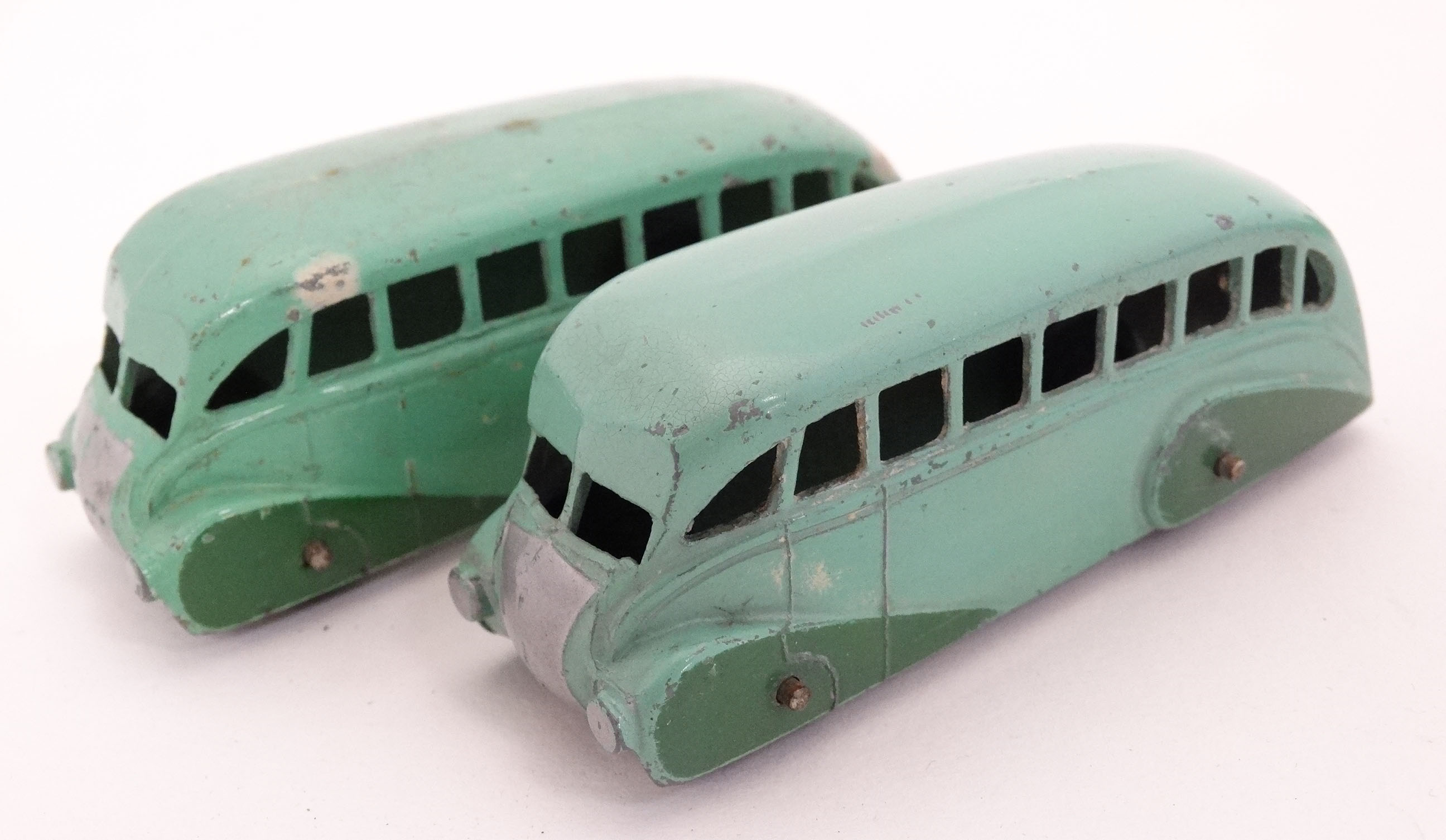 20Th Century Diecast Dinky Toys Buses Sold For £160